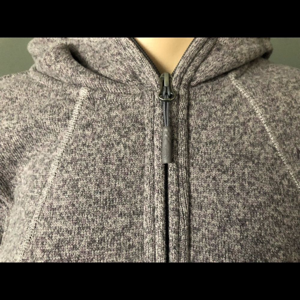 North Face Fleece Zip Up - Picture 3 of 8
